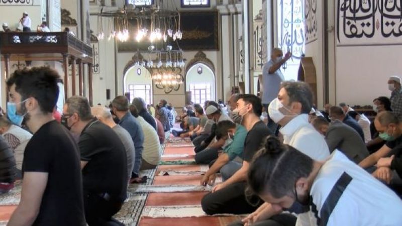 Camilerde Ramazan Bayramı Namazı Kılınacak Mı? Bayramda Camiler Açık Mı? 2