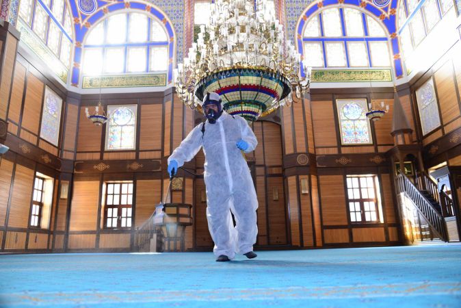 Ankara'da Camiler bayram namazı için pırıl pırıl 14