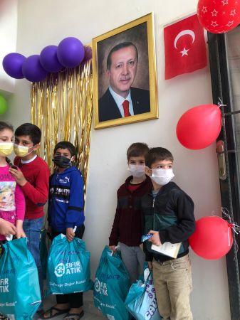 Ak Gençlik Ankara’dan 1000 yetim çocuğa giysi yardımı 7