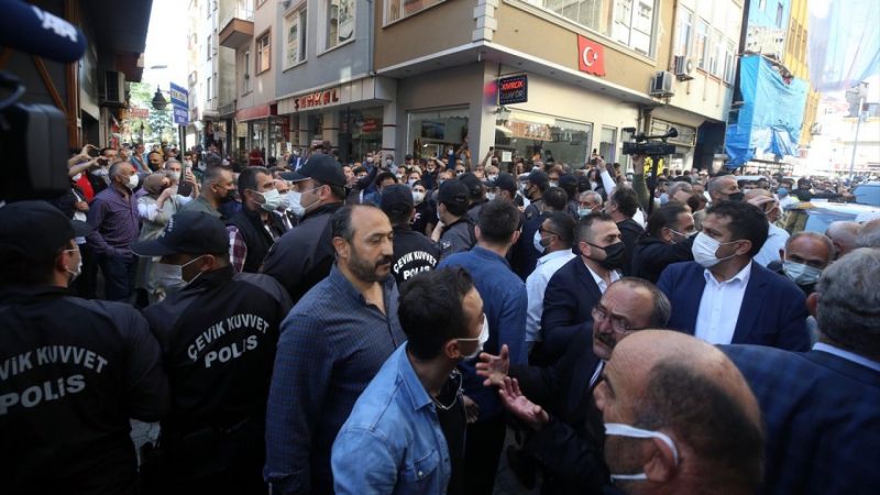 Meral Akşener'e Protesto! Rize'de Beklemediği Tepkiyi Gördü! 15