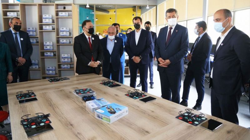 Milli Eğitim'den Azerbaycan'a STEAM Merkezi! Açılışı Bakan Selçuk Yaptı! 5