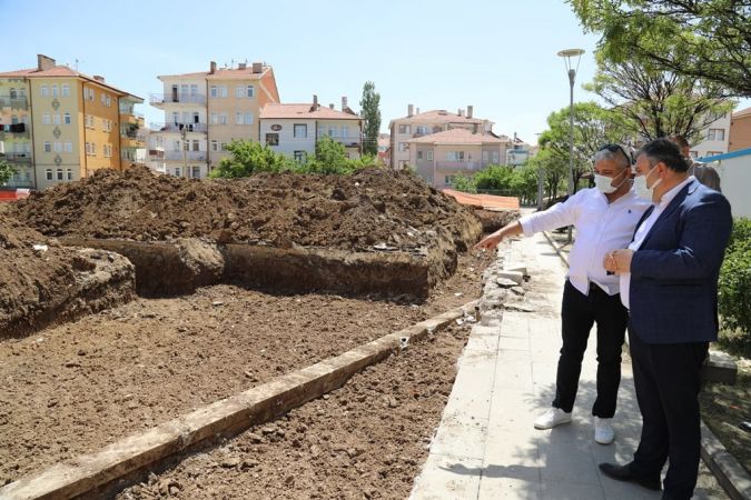 Çubuk'da Ömürdede Kapalı Semt Pazar Yeri İnşaatı Başladı 2