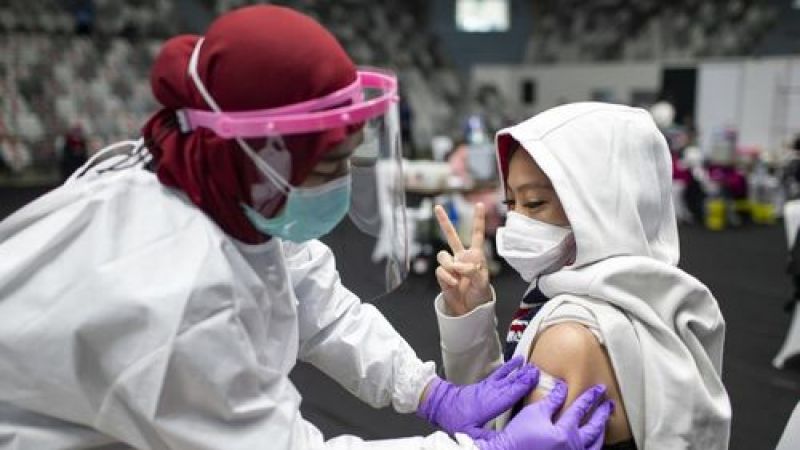 İngiltere'nin Koronavirüs Başarısı Yoksul Ülkelere Yaradı! G7'de Fakir Ülkelere Aşı Bağışı Kararı Çıkacak! 2