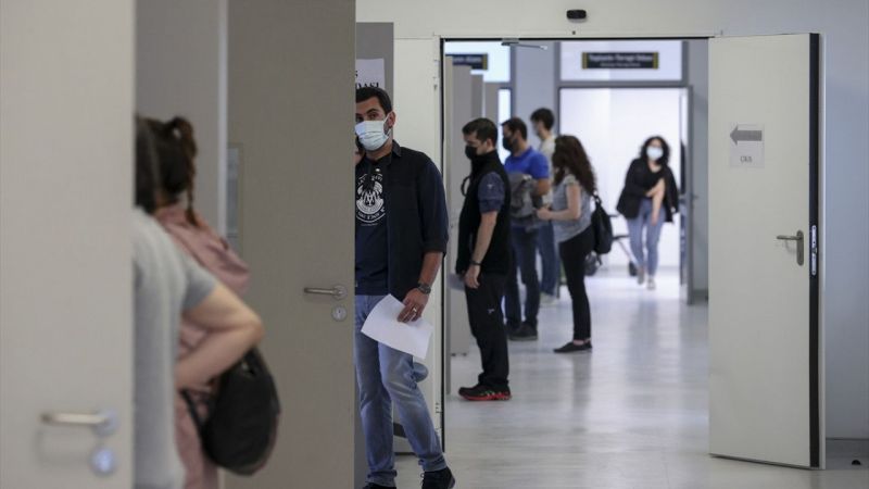 Ankara Şehir Hastanesinde Yoğunluk Tavan Yaptı! Memur ve İşçiler Aşı İçin Akın Ediyor! 1