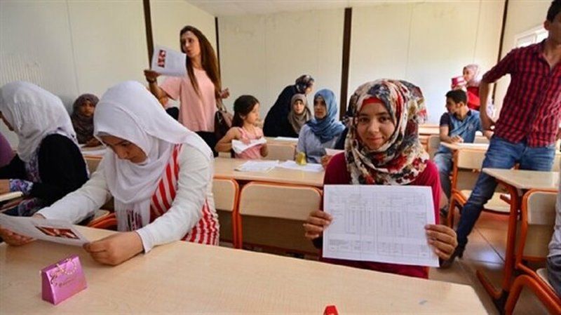 MEB Suriyelileri Eğitmeye Devam Ediyor! Şimdide Mesleki Eğitim Geliyor! Geri Dönmeleri Artık Mucize! 1