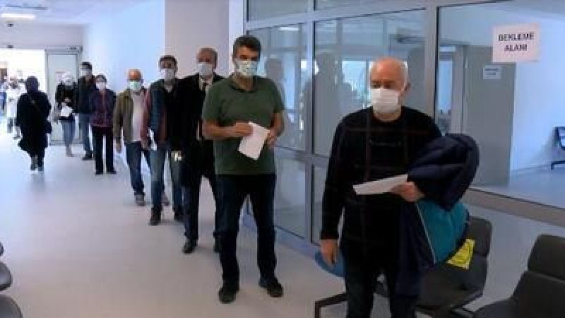 SGK ve Memurlar Başkent Hastanelerine Akın Ediyorlar! Aşı Sebebiyle Ankara Hastaneleri Doldu, Taştı! 6