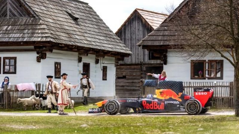 Motor Sesine ve Hıza Olan Aşk! 'Formula 1!' Red Bull Racing Honda İle Kale'den Kaleye Bir Gezi! 1