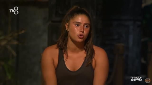 Survivor İsmail Ayşe’nin Tüm Oyununu Bozdu! Ortaya Çıkan Gerçek Acun Ilıcalı’yı Bile Derinden Sarstı! Meğer Ayşe O İsim İçin… 2