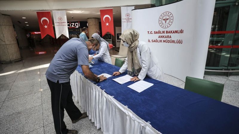Ankara'ya Bir Müjde Daha! Aşı Merkezleri Büyüyor, Şimdide Havalimanları! Esenboğa'da İlk Aşılara Başlandı! 7