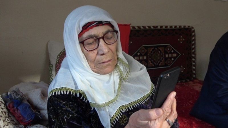 Yaşlılar İçin Alınacak En İyi Cep Telefon Markaları 2021! Anneye Hangi Telefon Alınır? Babaya Hangi Telefon Alınır? 2