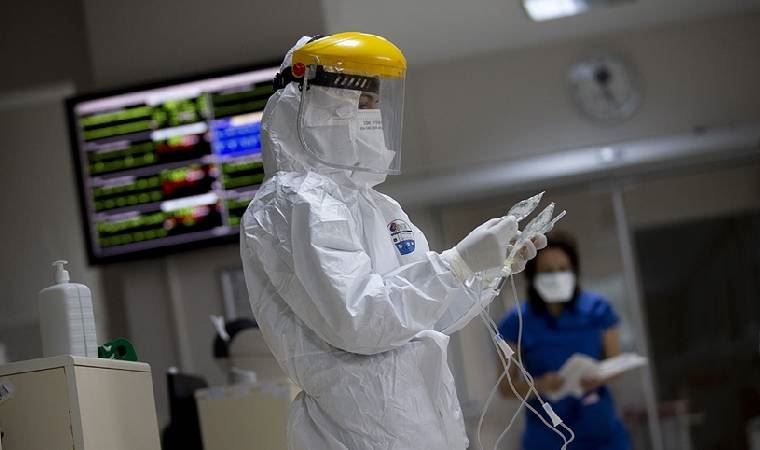 Ankara Koronavirüs Salgınında Yasaklar Yeniden Mi Gelecek? Aşı Çalışmaları Hakkında Son Noktaya Gelindi! Sağlık Bakanından Tek Bir Söz Çıkıyor… 3