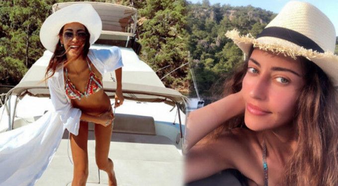 Survivor Yarışmacısı Tuğba Melis Türk Mini Elbisesiyle Öyle Bir Poz Verdi ki; Fiziğini Görenler Ne Diyeceğini Şaşırdı! İşte O Görüntüler… 2