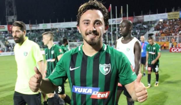 Gaziantep FK futbolcusu Recep Niyaz'ın Canından Can Alan Evlat Acısını Unutamıyor! Koronavirüsten Bebeğini Kaybetti: Recep Niyaz Kimdir, Hangi Takımlarda Oynadı? 3