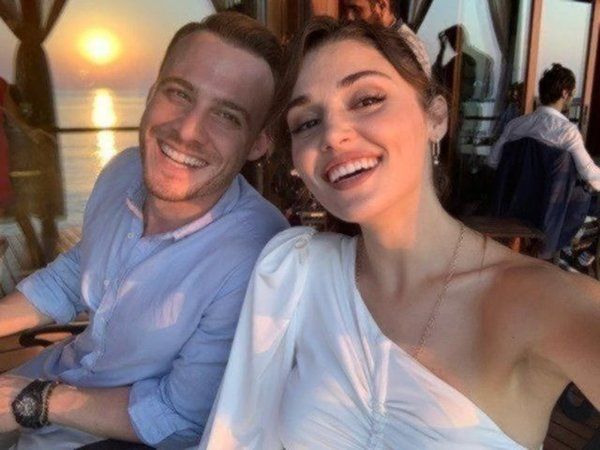 Hande Erçel Krize Girecek! Aldatıldı mı? Başından Aşağı Kaynar Sular Döküldü... Kerem Bürsin ve O İsim! Flaş... 2