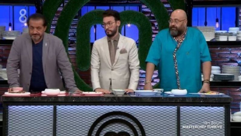 24 Ağustos Masterchef Kuru Fasulyenin Sırrını Açıkladı! Damak Çatlatan Lezzetiyle Masterchef Kuru Fasulye Nasıl Yapılır? Masterchef Kuru Fasulye Malzemeleri ve Yapılışı... 3