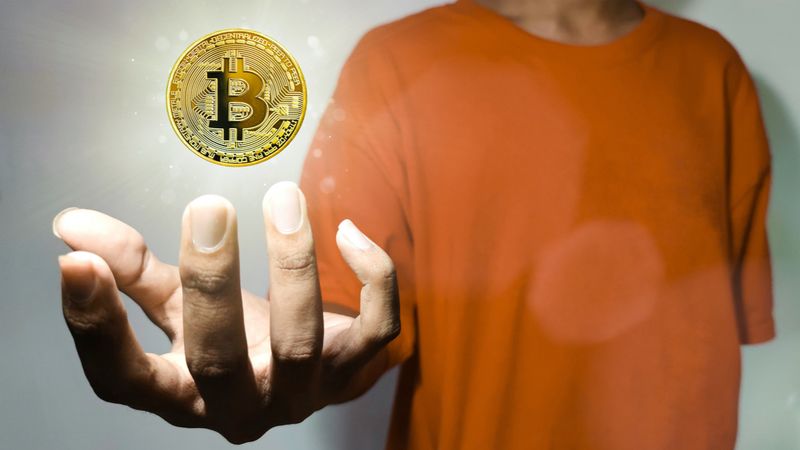 Bitcoin Çılgınlığı Giderek Artıyor! Hedef 100.000 Dolar Bile Değil! 3
