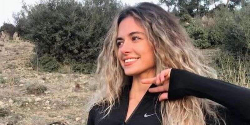 Survivor Aleyna Çalışkan Sütyensiz Kıyafetiyle Sosyal Medyayı Salladı, Görenler Gözlerine İnanamadı! Tüm Türkiye Bu Fotoğrafı Konuşuyor, Yok Artık Dedirtti! 1