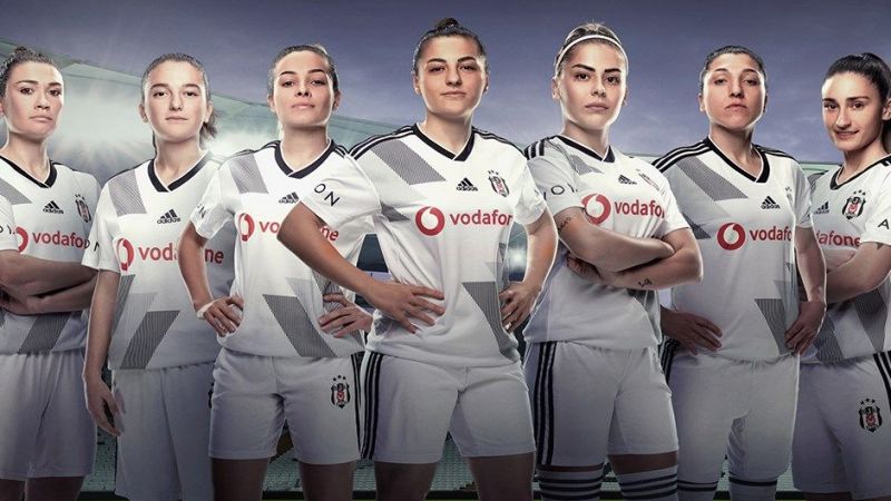 Beşiktaş Kadın Futbol Takımı Var Mı? Beşiktaş Kadın Futbol Takımı Hangi Ligde? Beşiktaş JK’nın Kadın Futbol Takımı Hangi Yıl Kuruldu? 1