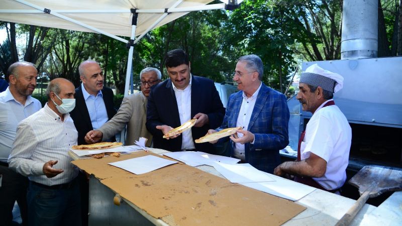 Elazığ Kültürü Kahramankazan'da! Peynirli Ekmek Festivali Başladı! 1