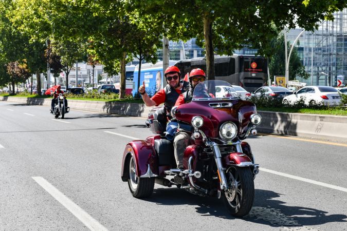 400 Motosiklet Tutkunu Gaziler İçin Ankara'yı Turladı! 19