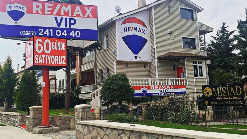 Remax Çalışanları Ne Kadar Kazanıyor? Gayrimenkul Danışmanı Nasıl Para Kazanır? 3