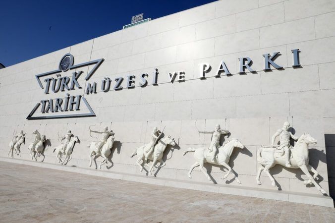 MHP Ankara Milletvekili Mevlüt Karakaya: :"Türk milletini seven herkes Türk Tarih Müzesi'ni mutlaka ziyaret etmeli" 1
