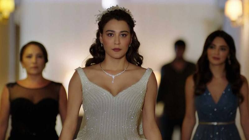 Kalp Yarası'nda Hande Öldü Mü? Merve Çağıran Diziden Ayrılıyor Mu? Merve Çağıran Kimdir? 2