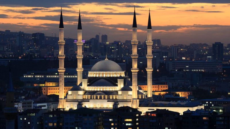 Ankara'nın En Büyük Camisi Hangisi? Ankara'nın En Büyük Camisi Kaç Kişiliktir? 1