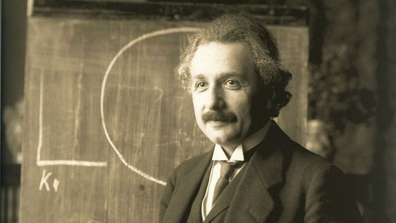 Hangi Burçlar Einstein Gibidir? Hangi Burçlar Mantıklı Konuşur? 3