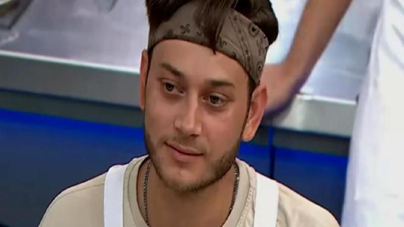 Masterchef Emre Büber Acun Medyaya Resti Çekti, Her Şey İfşa Oldu! Ana Kadroya Dahil Edilmek İçin Bile Geri Gelmedi... 2