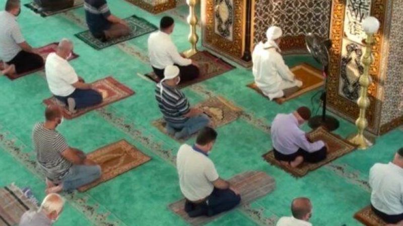 İkindi Namazı Kaç Rekattır, Nasıl Kılınır ve Hangi Dualar Okunur? Diyanetle İkindi Namazı Kılınışı Nasıldır? 2