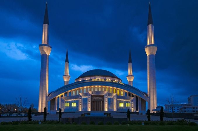 Ankara Ahmet Hamdi Akseki Camii Nerede, Nasıl Gidilir? Ahmet Hamdi Akseki Camii Kim Yaptı, Mimarı kimdir? 1