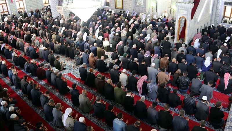 Ankara Cuma Namazı Saat Kaçta! 3 Aralık Ankara Cuma Namazı Saat Kaçta? Ankara Cuma Vakti Ne Zaman Diyanet 3