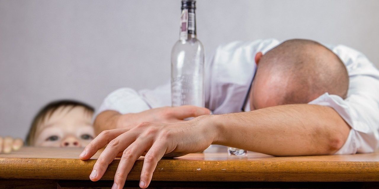 Alkol ve Kumar Hastalığı Olan Burçlar Hangisidir? İşte Kötü Alışkanlıkları Olan O Burçlar… 2