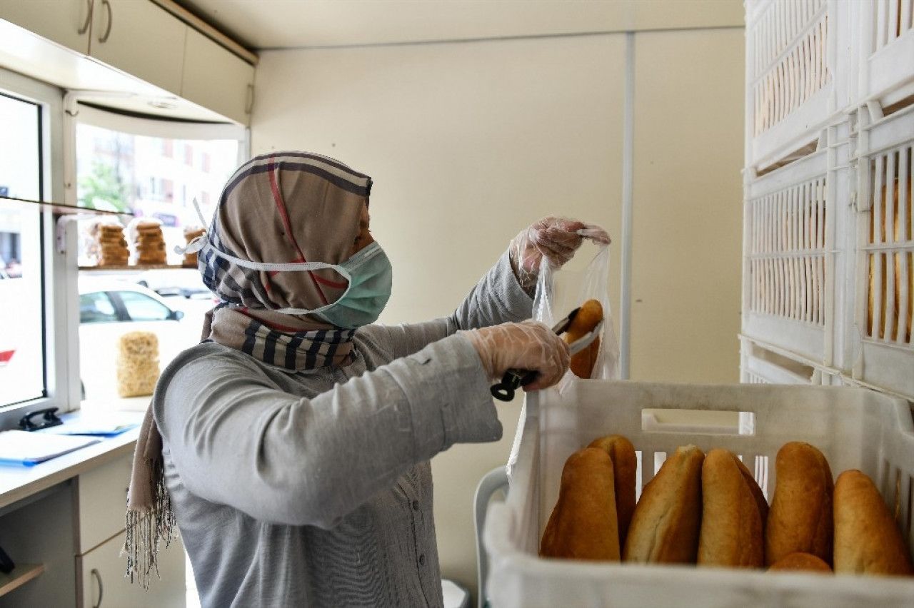 Ankara Halk Ekmek Büfeleri Kaçta Açılıp, Kaçta Kapanıyor? Halk Ekmek Büfeleri Hafta Sonu ve Pazar Günü Açık Mı? 3
