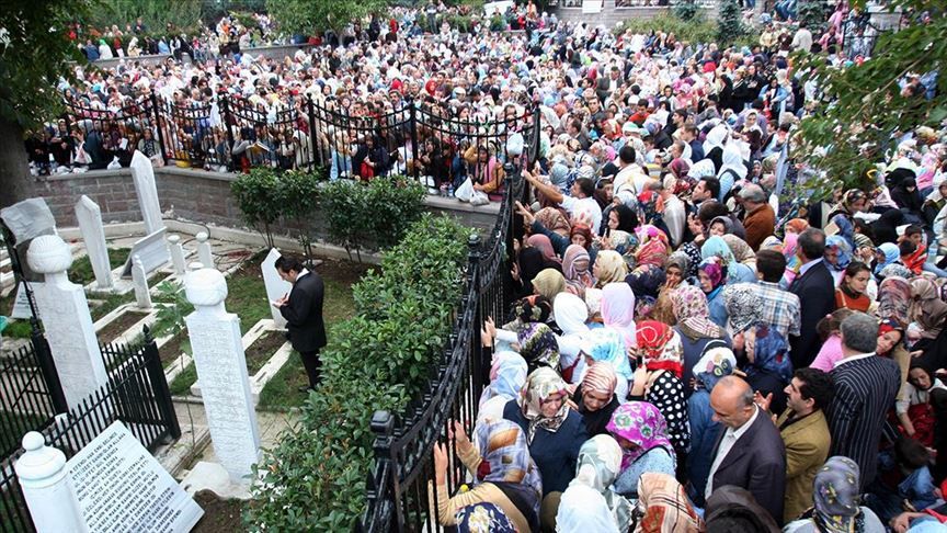 Oruç Baba Türbesi İstanbul'da Nerede, Nasıl Gidilir? Oruç Baba Türbesinin Hikayesi Nedir? 4