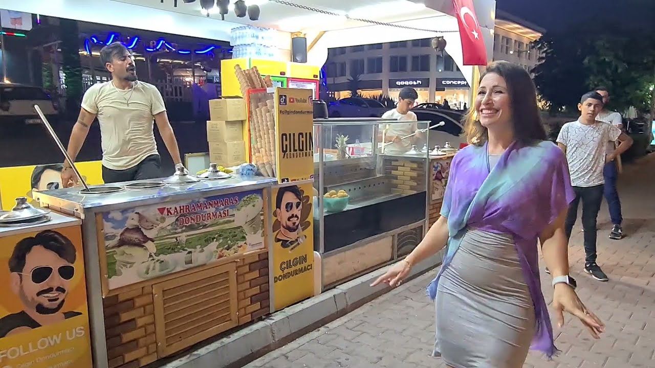 Çılgın Dondurmacı Dükkanı Nerede, Hangi Şehirde? Çılgın Dondurmacı Mehmet Dinç Aslen Nereli, Kaç Yaşında? 2