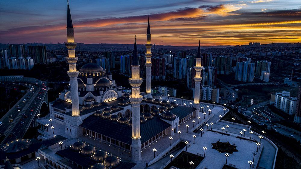 Ramazan Bayramı Tatili 9 Gün Mü Oldu Merak Uyandırdı! 2022 Ramazan Bayramı Birleşecek Mi, Uzatıldı Mı? 1