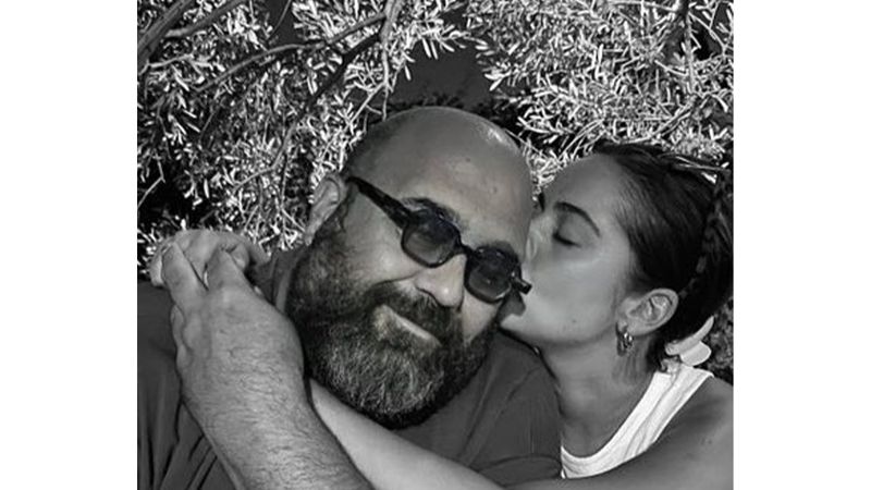 Masterchef Somer Sivrioğlu’nun Sevgilisi Pınar Kayabaşı Bakın Kaç Yaşındaymış! Görenler Şaştı Kaldı! Somer Sivrioğlu İle Yaş Farkı Çok Dikkat Çekti! Meğer… 2