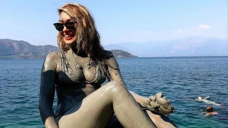 Survivor Seda Aktuğlu’nun Bikinisi Alev Alev Yaktı! “Şarap Gibi Hatunsun!” Görenler Mest Oldu; Bakanlar Tekrar Tekrar Baktı! 1