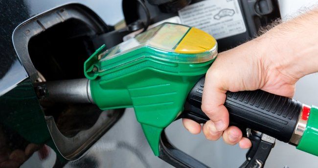 Akaryakıt Fiyatlarının Düşüşünü Görenler Ucuza Geri Alıyor! 3 Aralık LPG, Benzin ve Motorin Fiyatları Nevrinizi Döndürecek! Öyle Bir... 3