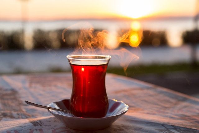 Çay Tiryakileri Toplanın! Yıllardır Çay Yerine Zehir İçiyorsunuz; Çay Demleme Öyle Yapılmaz Böyle Yapılır! “Dünya Varmış” 2