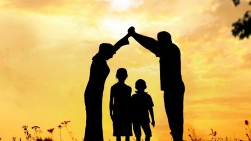 Eşine ve Çocuklarına En Düşkün Burçlar Hangisidir? Çocukları İçin Gerekirse Canını Verir! İşte Ailesine Son Derece Bağlı O Burçlar… 4