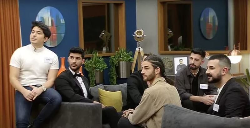 Kısmetse Olur’da İki Damat Adayının Aşkı Patlak Verdi! Birbirlerine Yürüdüler! Kızlar İçin Geldikleri Sanılıyordu! Neler Oluyor? 1