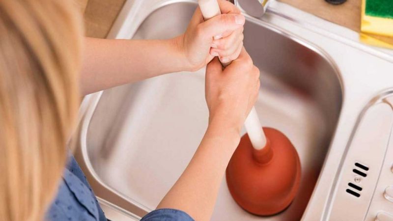 Tıkalı Lavabo Nasıl Açılır? Lavabodan Su Gitmiyor, Ne Yapmalıyım? Tıkalı Lavabo İçin Kimi Aramalıyım? 1