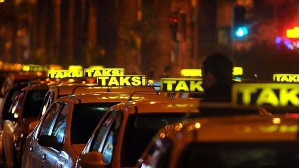 Ankara’da Taksi İndi Bindi Kaç TL? İndi Bindi 25 TL Mi! Taksi km başı kaç TL Yazar? 2022 Ankara’da Taksi Ücreti Ne Kadar Oldu? 4
