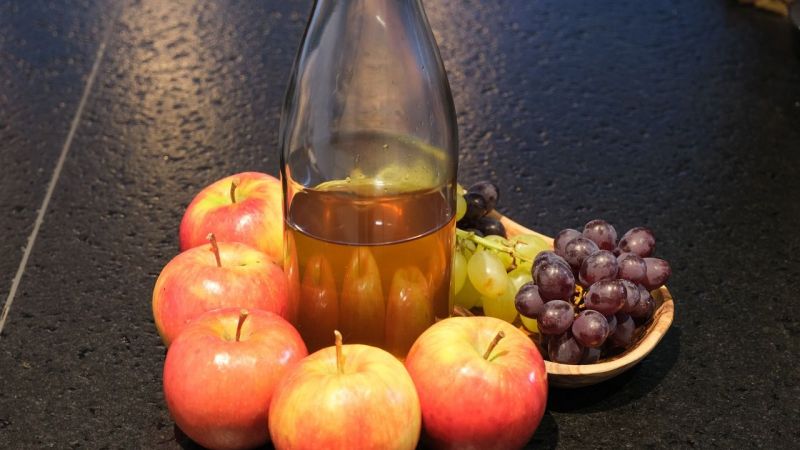 Ev yapımı doğal elma sirkesi nasıl yapılır tarifi? Elma sirkesi kaç gün sonra süzülür, kaç günde olur? Probiyotik elma sirkesi nasıl yapılır? 3
