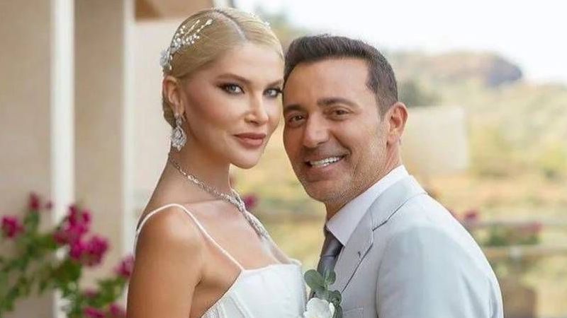 Mustafa Sandal’ın Eşi Melis Sütşurup Bakın Kaç Yaşındaymış! Duyarlar Şok Oldu! Mustafa Sandal İle Aralarındaki Yaş Farkı Dikkat Çekti! Meğer… 2