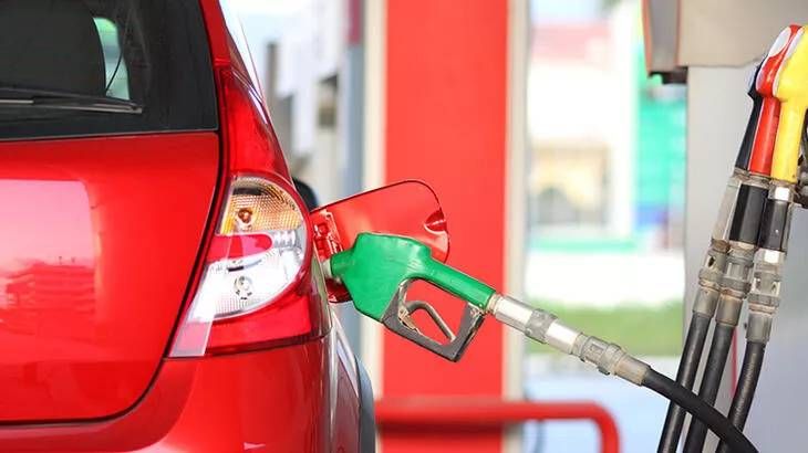 24 Aralık Benzin, LPG ve Motorin Fiyatları Değişti! Tepe Takla Oldu! Aracını Alan Soluğu Benzin İstasyonunda Alacak! 1