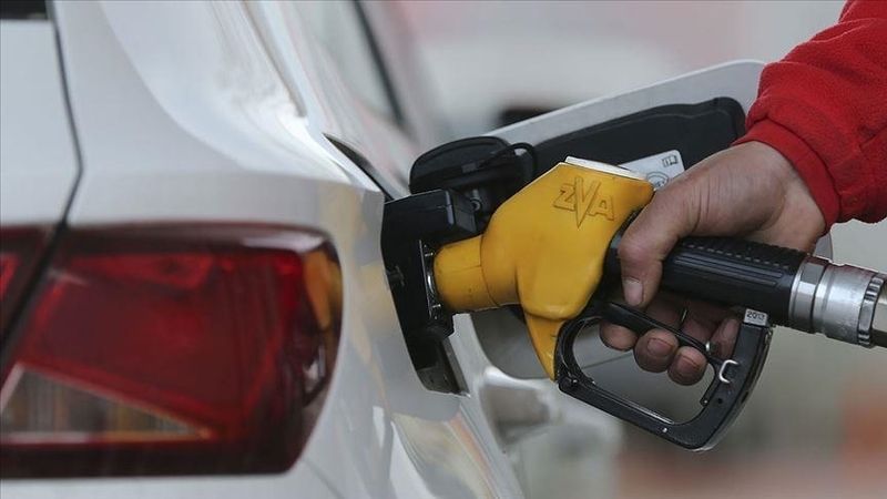 24 Aralık Benzin, LPG ve Motorin Fiyatları Değişti! Tepe Takla Oldu! Aracını Alan Soluğu Benzin İstasyonunda Alacak! 5